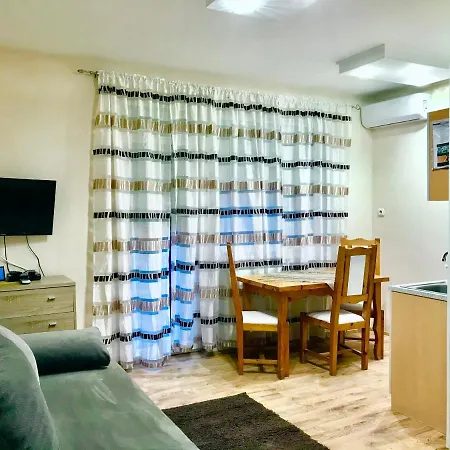 Barki Apartment Buk