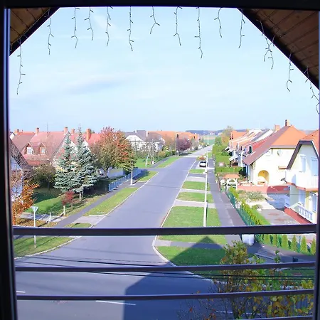 Apartment Barki Apartman *